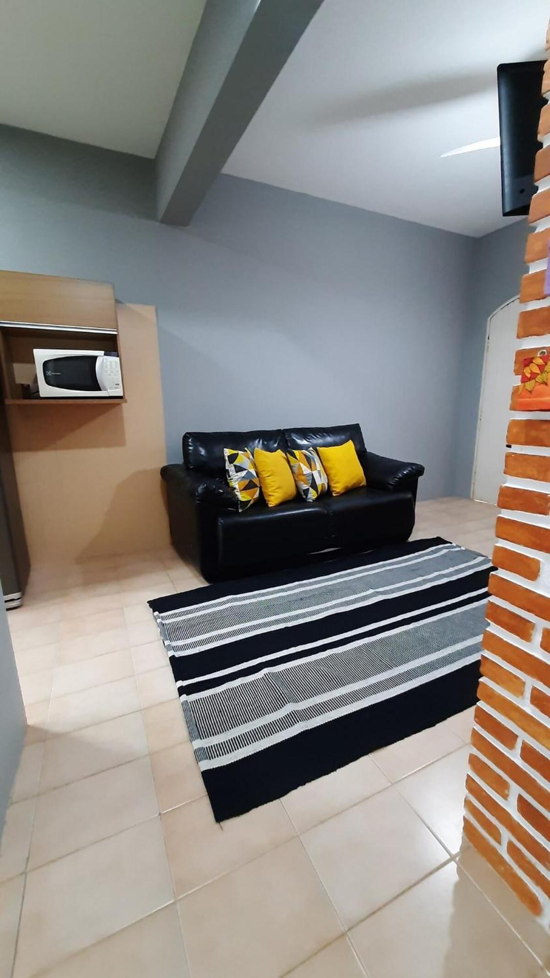 Apartment 100 Metros Da Pereque-acu Ubamar
